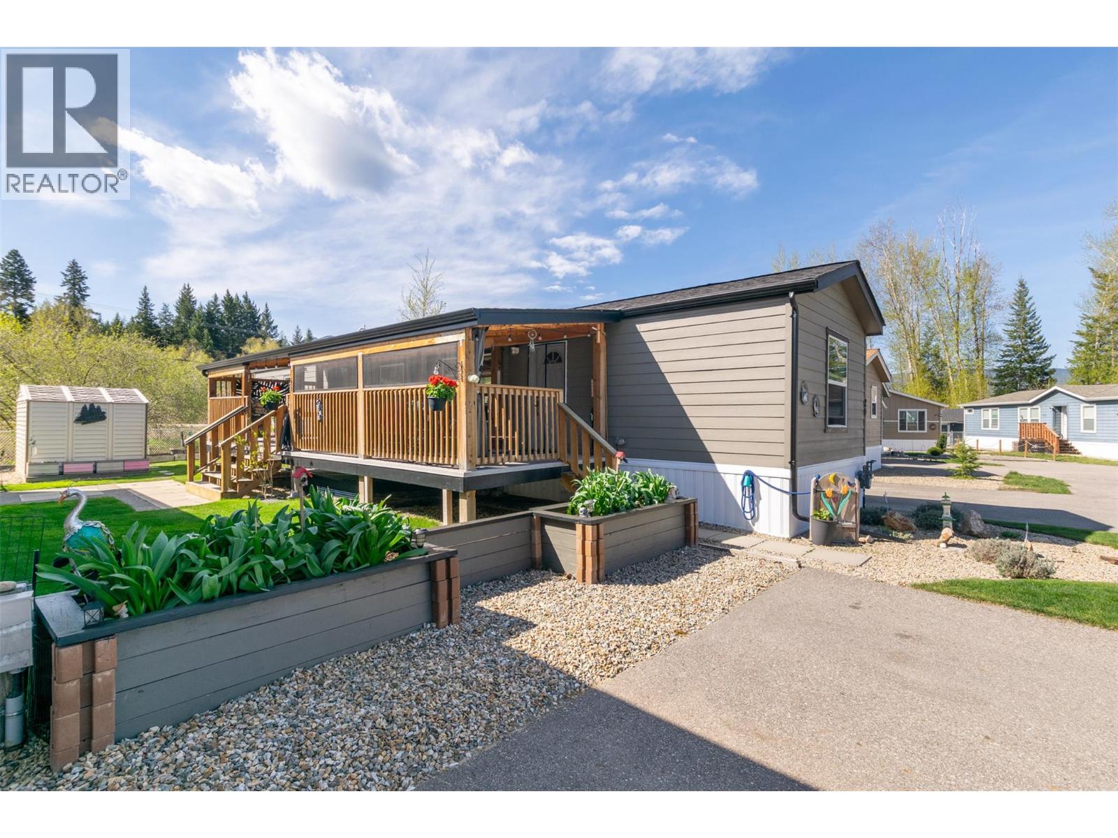 20 4811 10A Avenue Northeast, Salmon Arm
