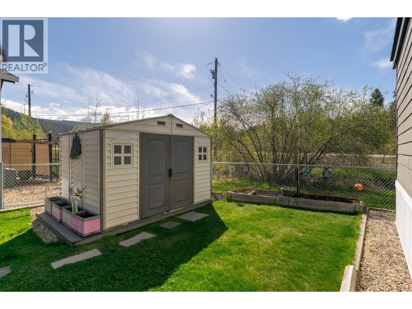 #20 4811 10A Avenue NE - 34