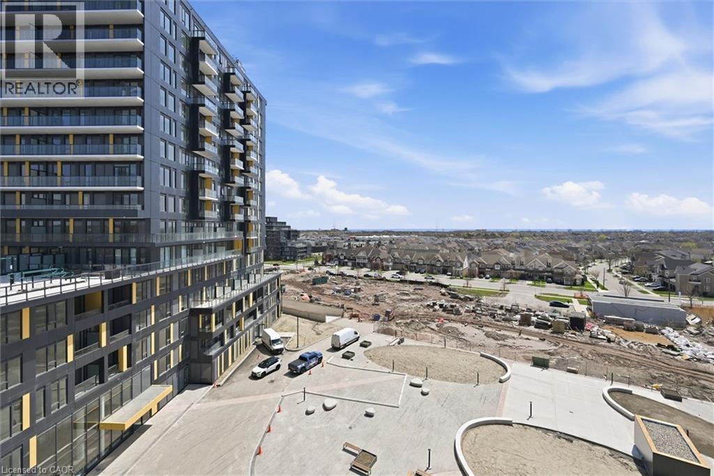 4878 POWERS Common Unit# D702, Burlington, Ontario, L7M0W7 — Photo 21