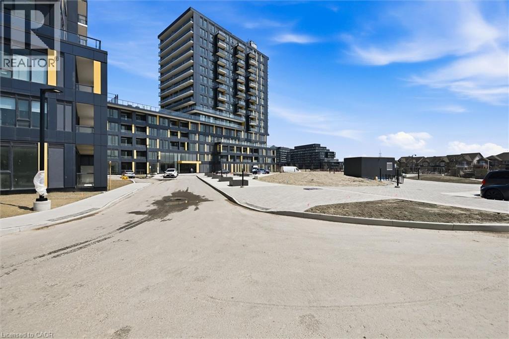 4878 POWERS Common Unit# D702, Burlington, Ontario, L7M0W7 — Photo 22