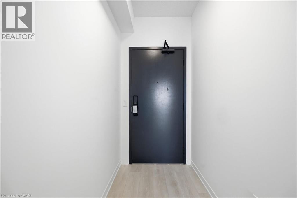 4878 POWERS Common Unit# D702, Burlington, Ontario, L7M0W7 — Photo 5