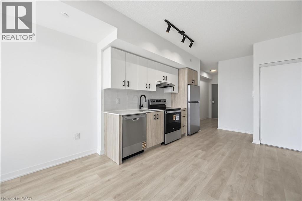 4878 POWERS Common Unit# D702, Burlington, Ontario, L7M0W7 — Photo 8