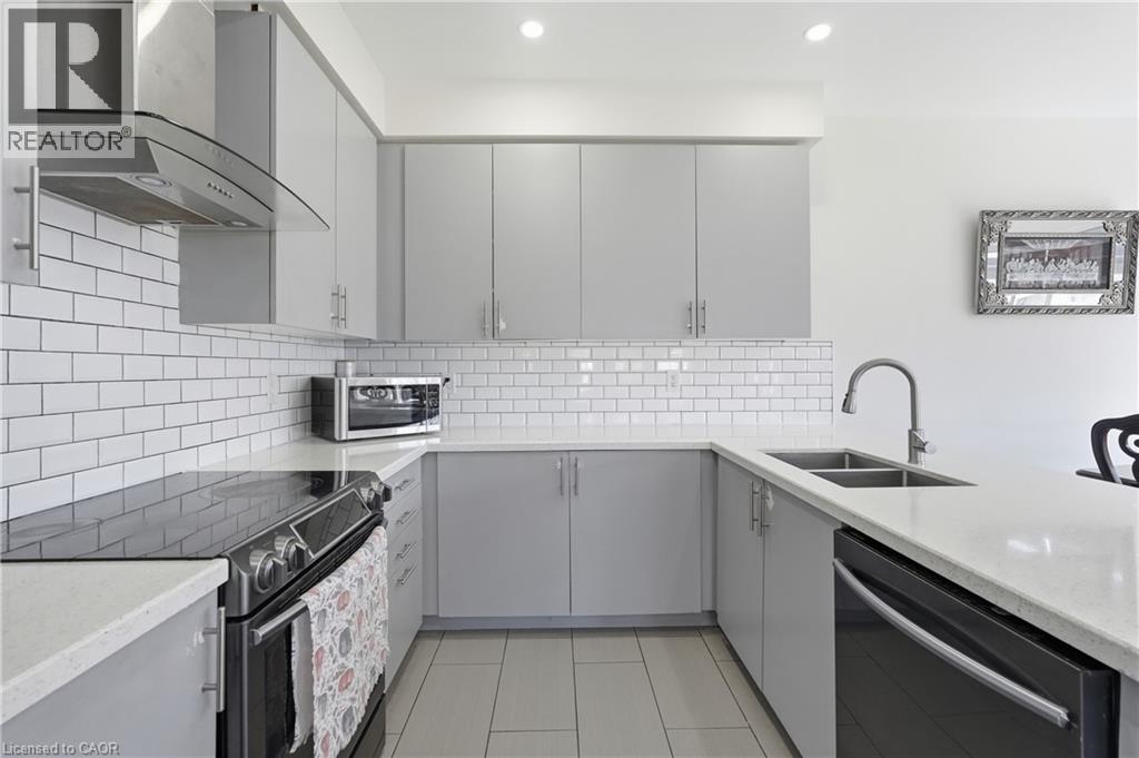 57 THOMPSON Road — photo 11