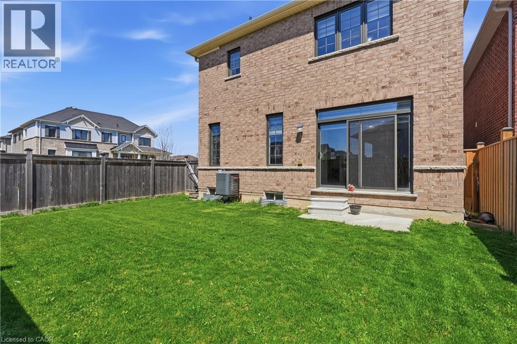 57 THOMPSON Road - 30