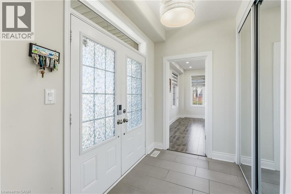 57 THOMPSON Road - 4