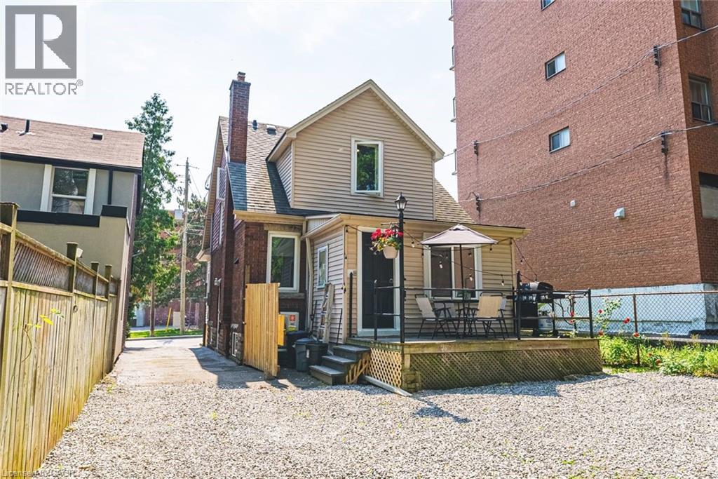 196 WALNUT Street S Unit# BASEMENT, Hamilton, Ontario, L8N2M1 — Photo 10