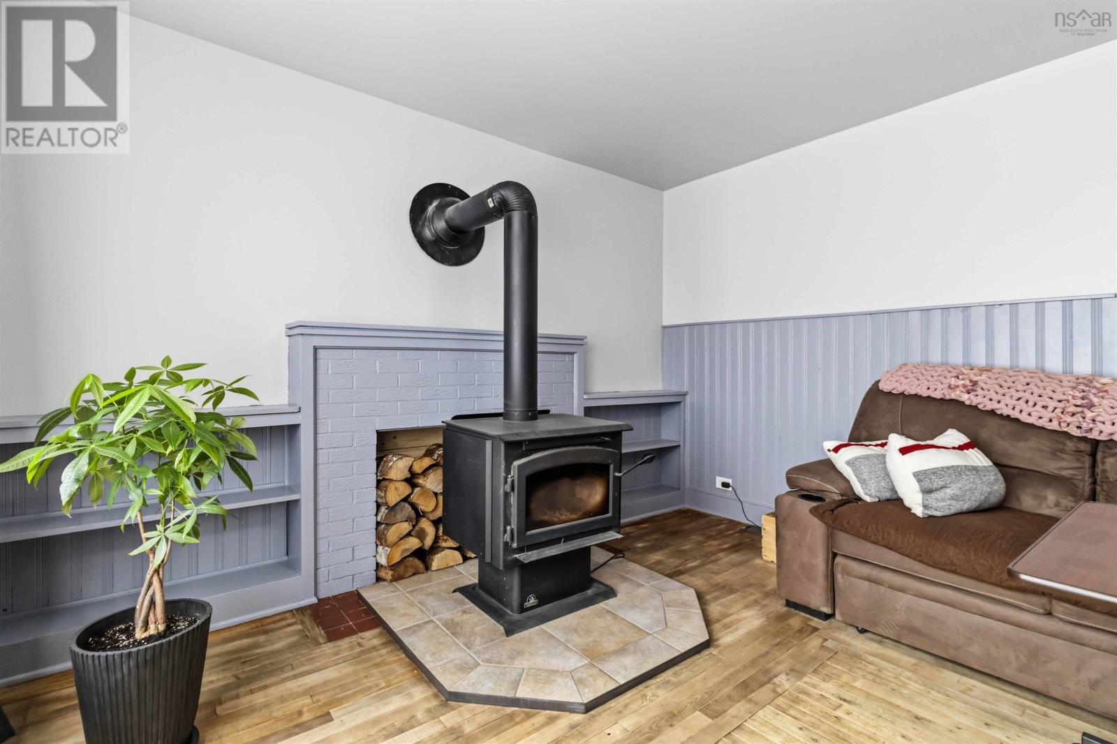 Property 25 of 50 of 6486 Highway 3