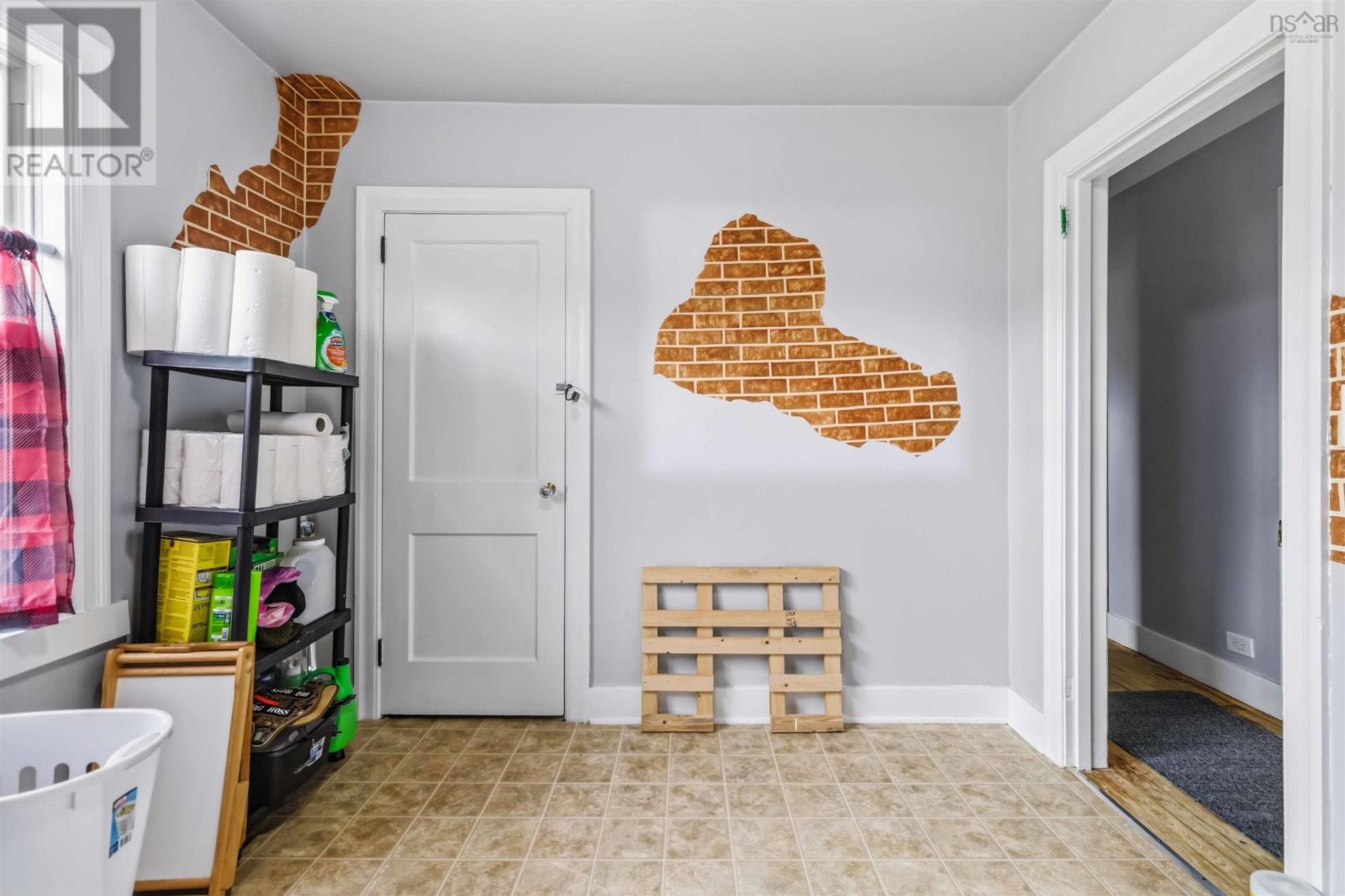 Property 30 of 50 of 6486 Highway 3