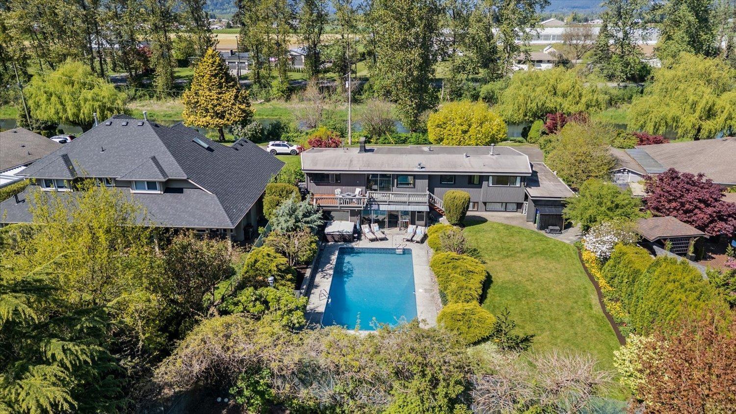 46950 CRABTREE LANE, Little Mountain