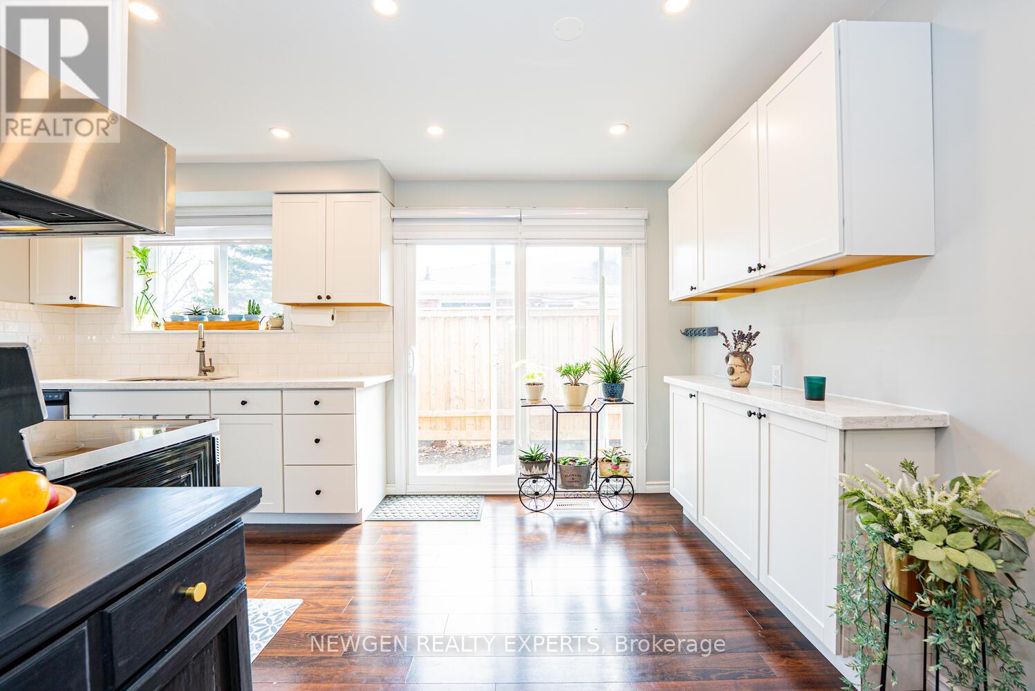 45 GRANGE DRIVE — photo 17