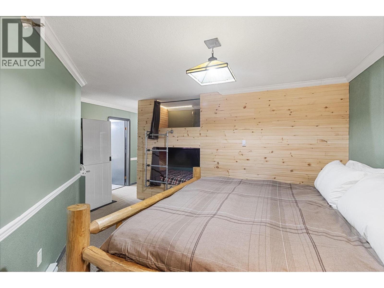 321 20 Kettle View Road, Big White