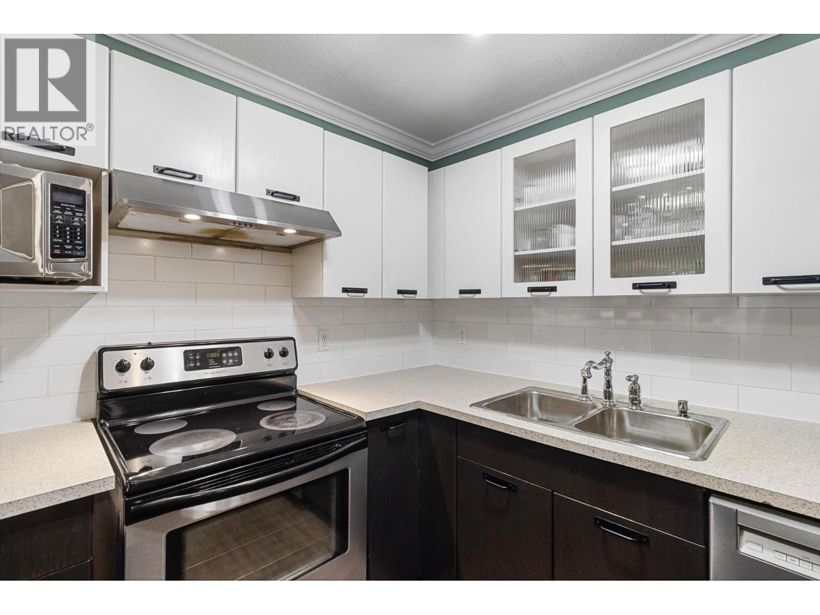 321 20 Kettle View Road, Big White