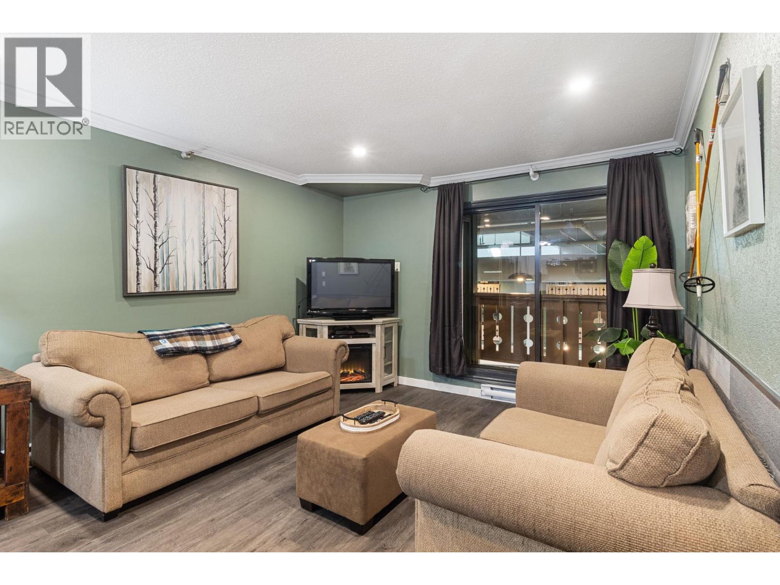321 20 Kettle View Road, Big White
