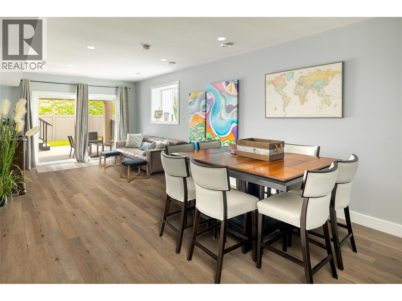 1876 VIEWPOINT Crescent - 36