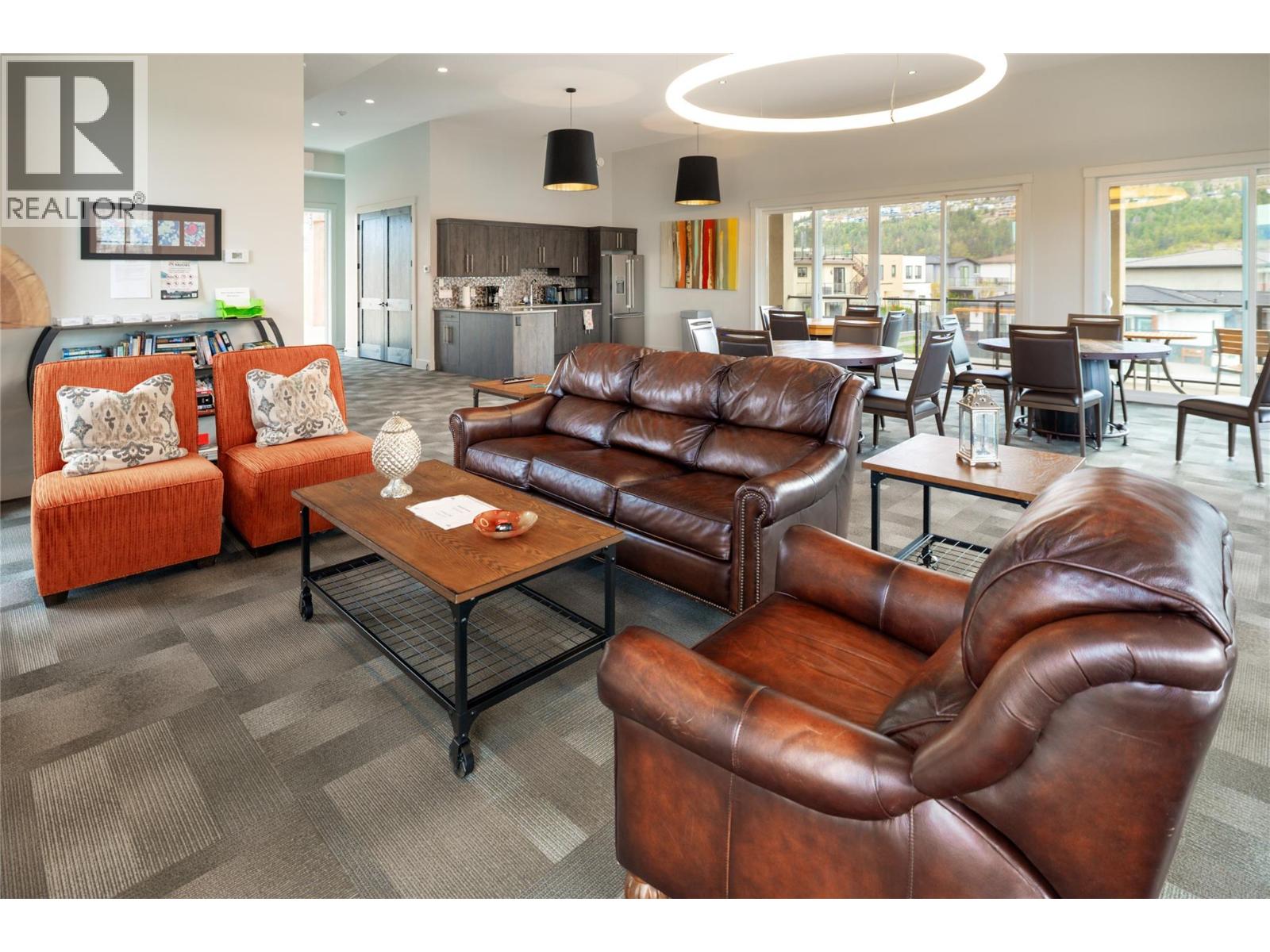 1876 VIEWPOINT Crescent - 52