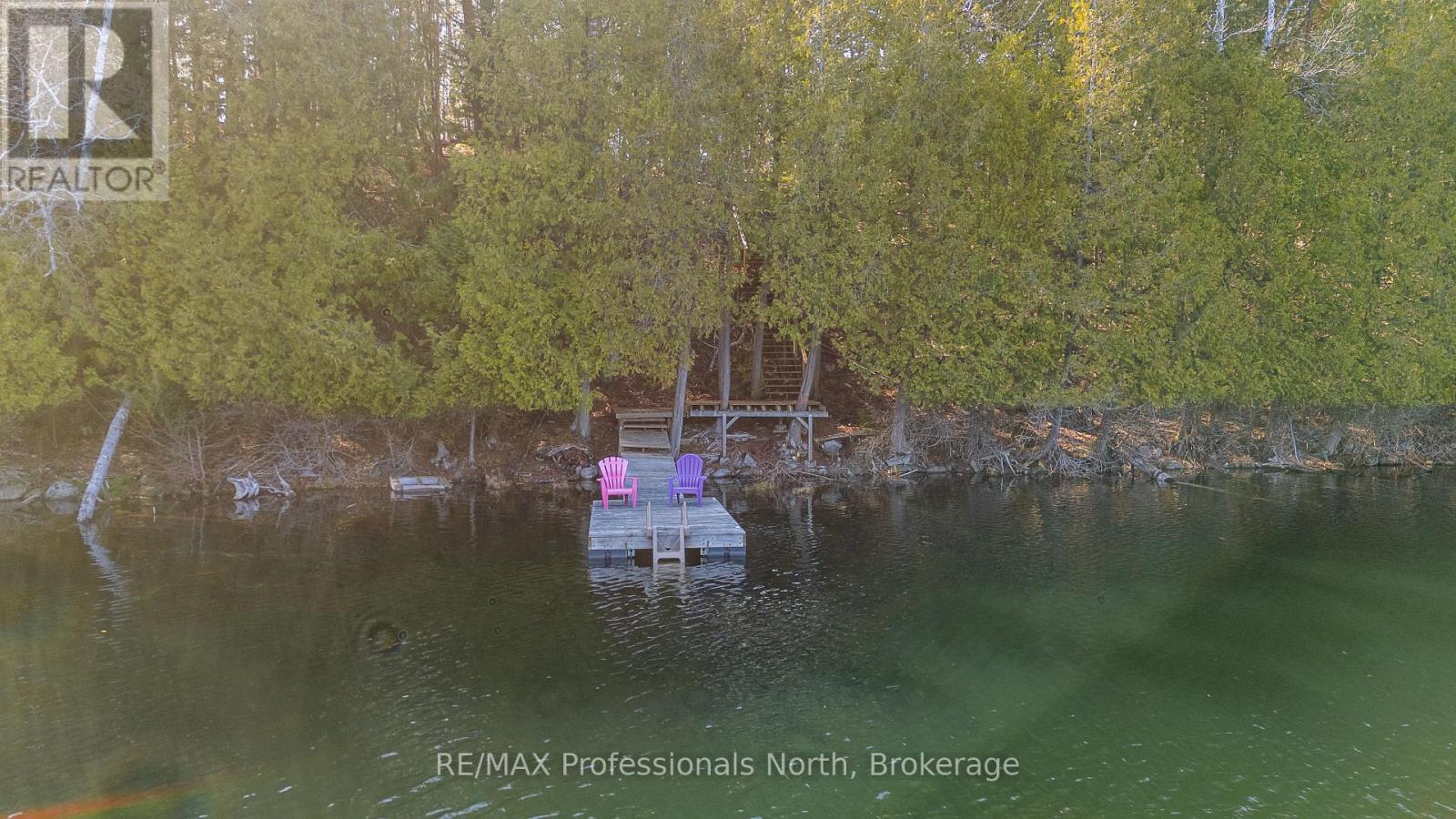 1048 ELK DRIVE - 43