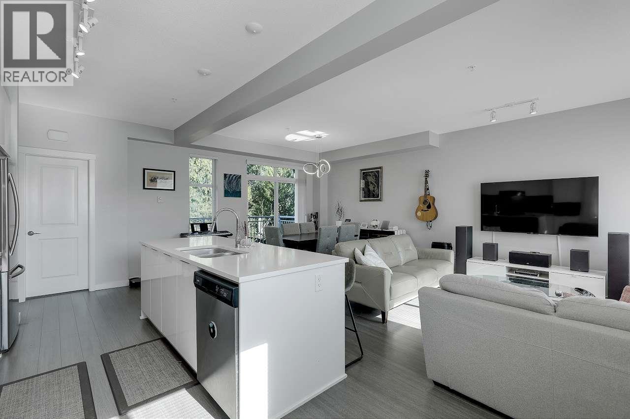 2802 23061 LOUGHEED AVENUE, Maple Ridge