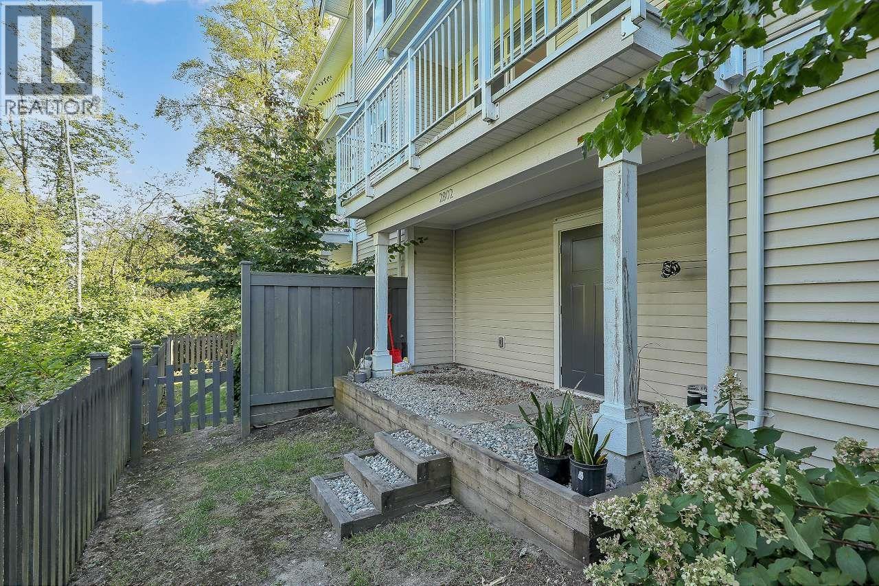 2802 23061 LOUGHEED AVENUE, Maple Ridge