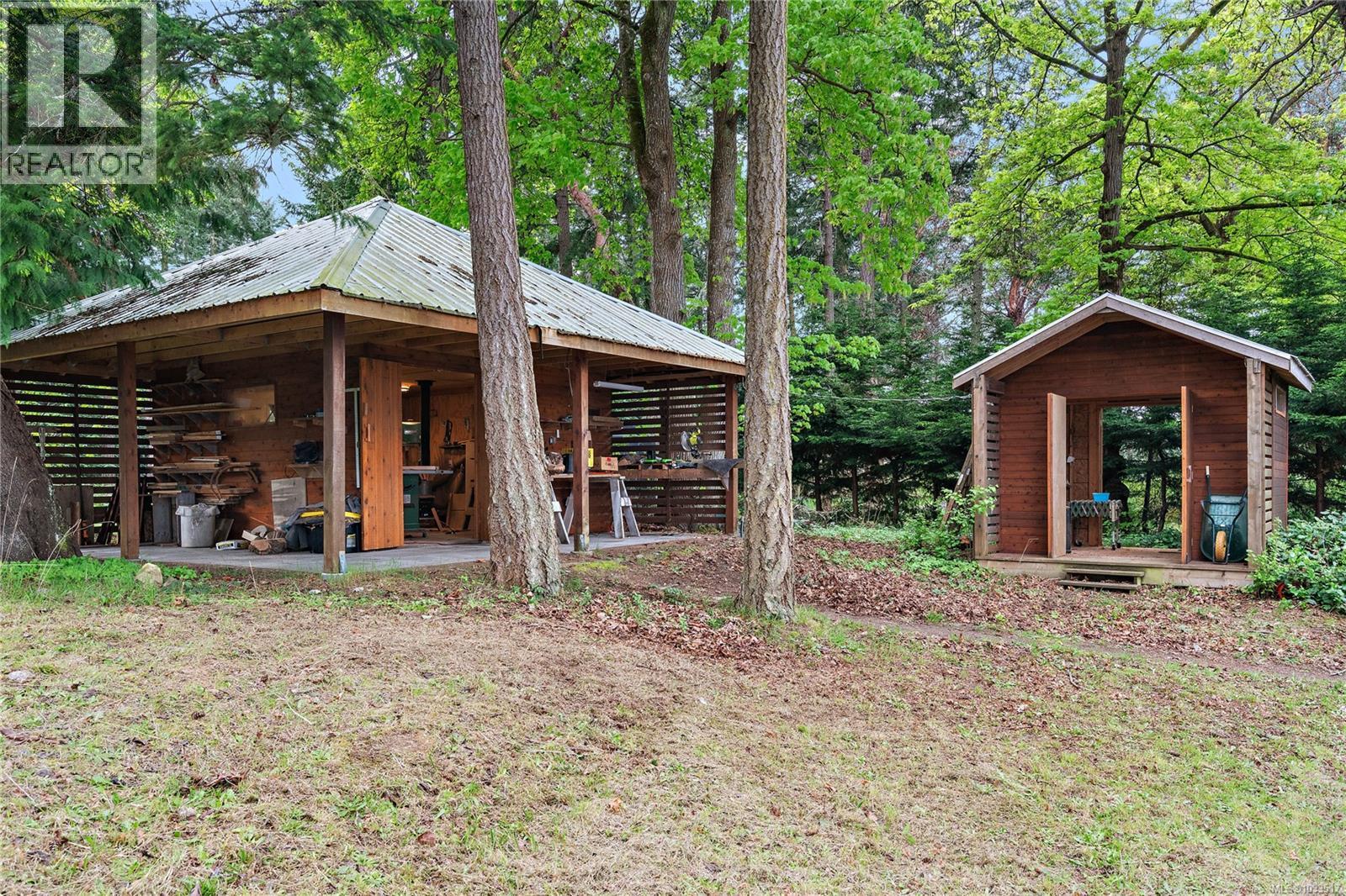 1228 & 1232 Greenleaf Lane - 43