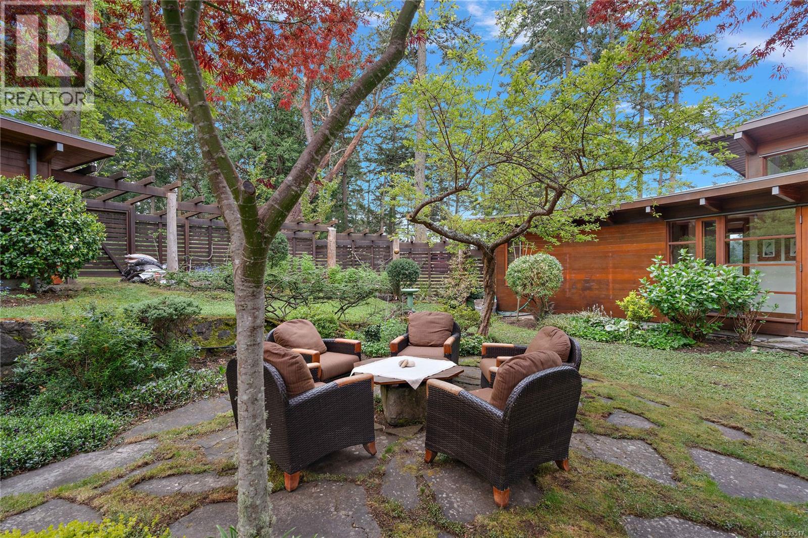 1228 & 1232 Greenleaf Lane - 48