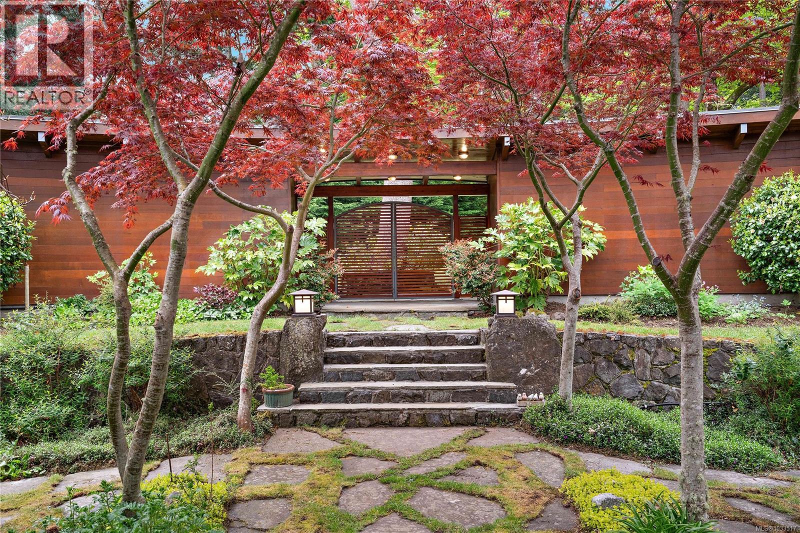 1228 & 1232 Greenleaf Lane - 5