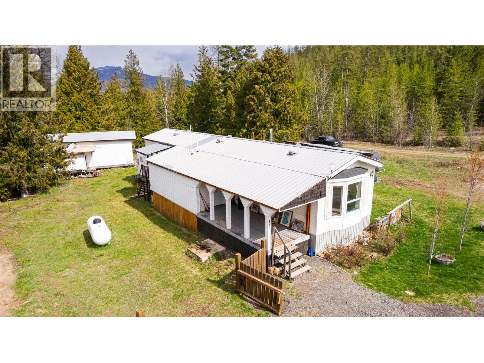 420 MacLeod Street - 2
