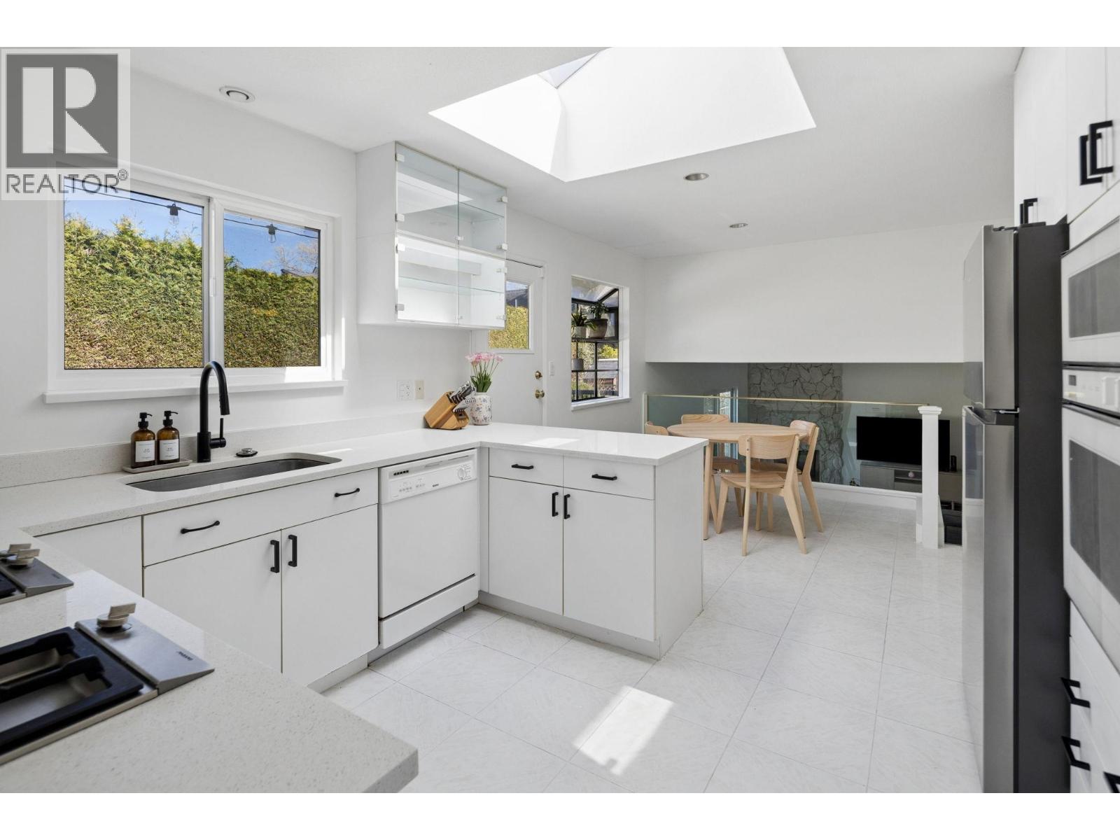 5215 BENTLEY Place, Delta