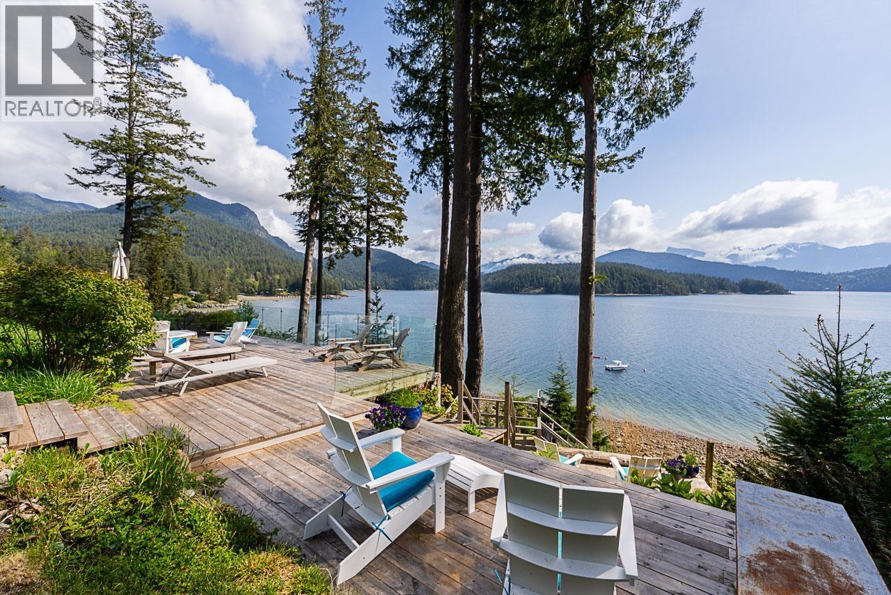 766 THE GROVE ROAD, Gambier Island