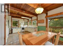 279 Wood Dale Drive, Mayne Island, BC V0N2J2 Photo 14