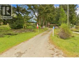 279 Wood Dale Drive, Mayne Island, BC V0N2J2 Photo 33