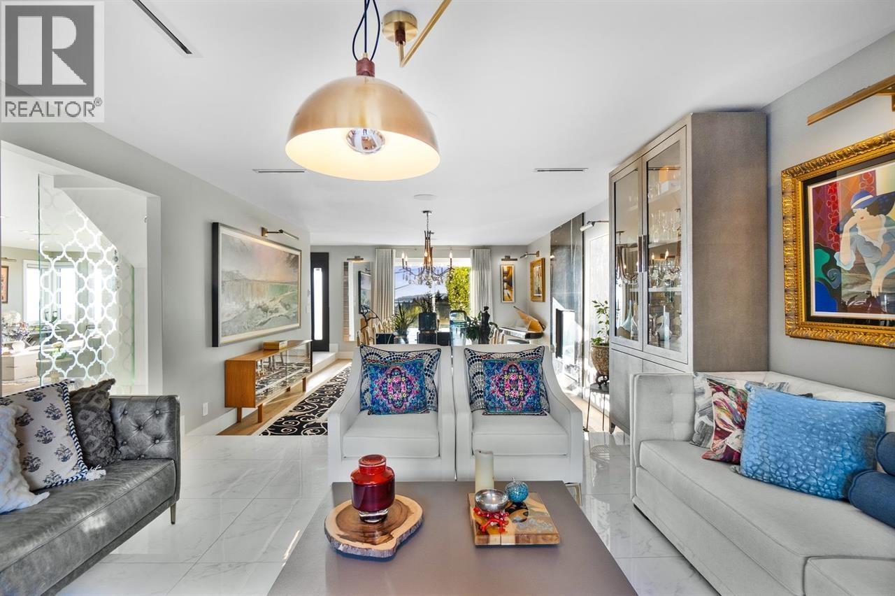 1388 21ST STREET, West Vancouver