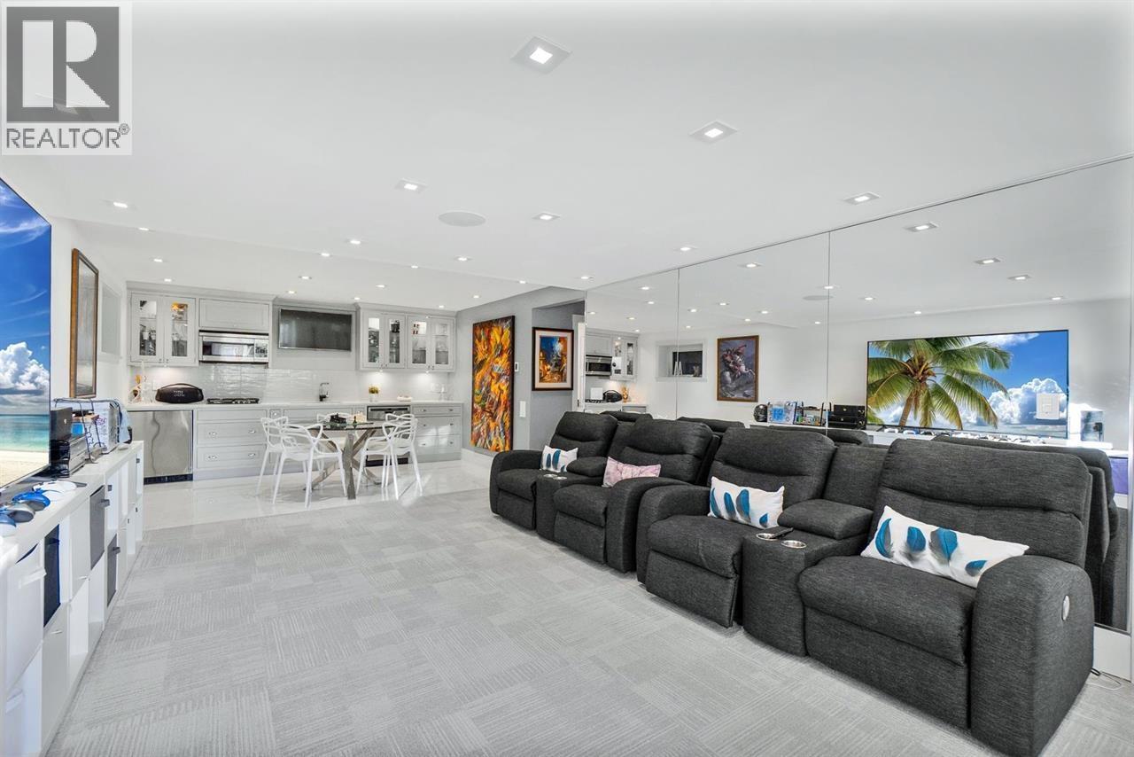 1388 21ST STREET, West Vancouver