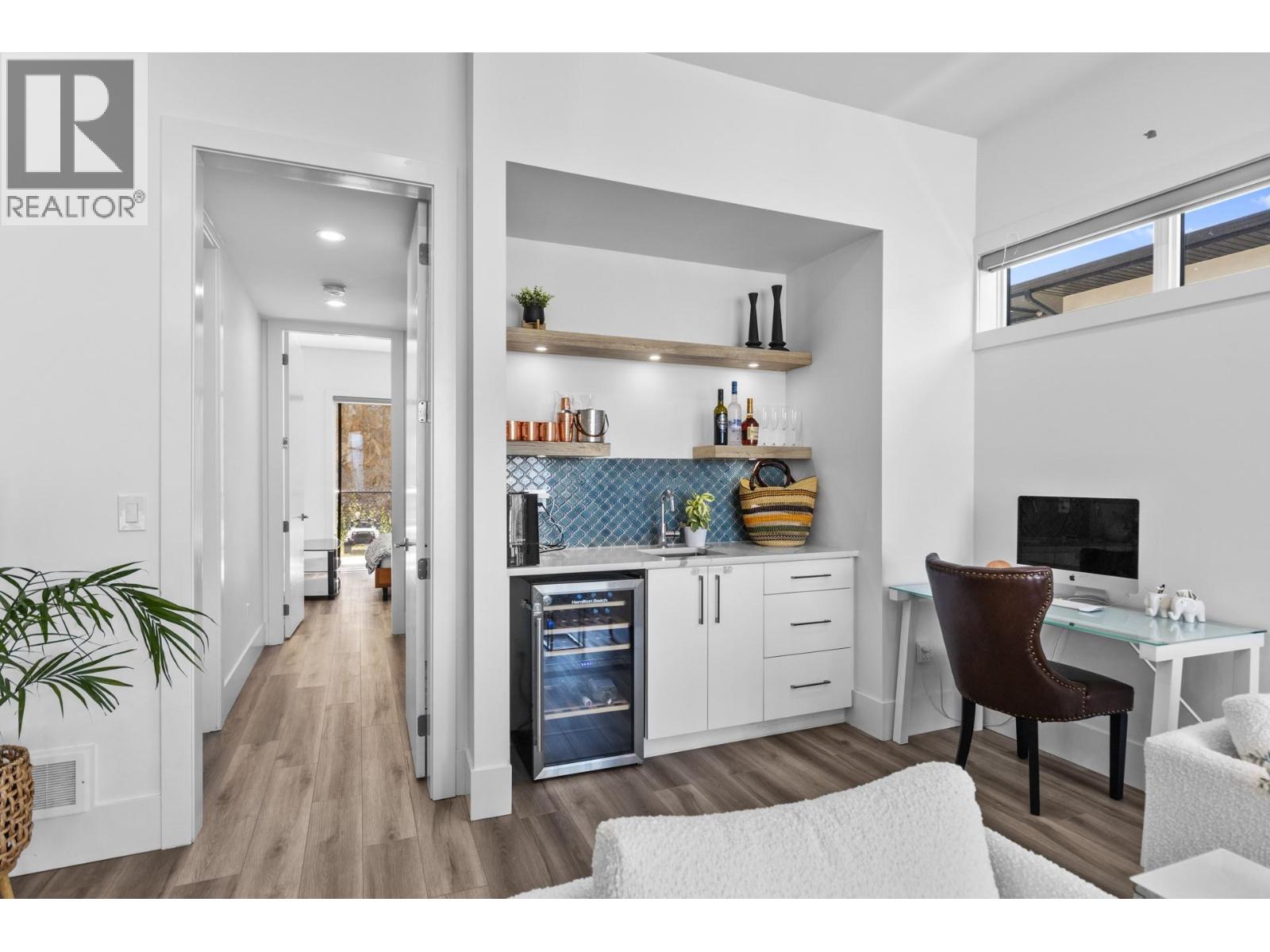  683 Deans Drive, Kelowna