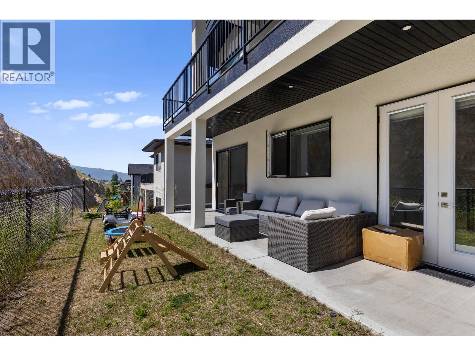  683 Deans Drive, Kelowna