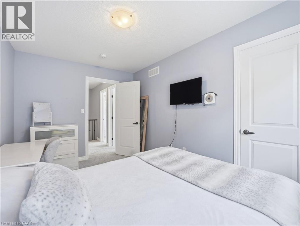 63 FESTIVAL Way, Binbrook, Ontario, L0R1C0 — Photo 31