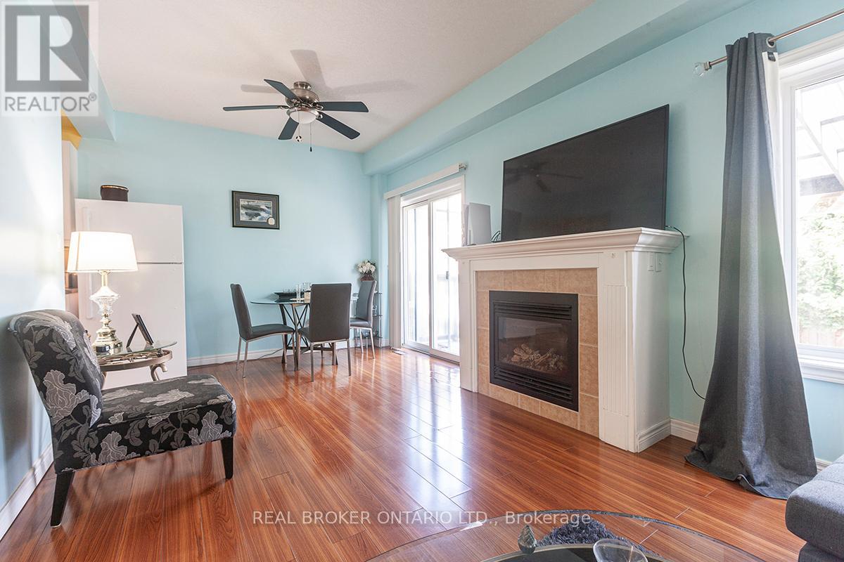 66 SPRINGVALLEY CRESCENT - 7