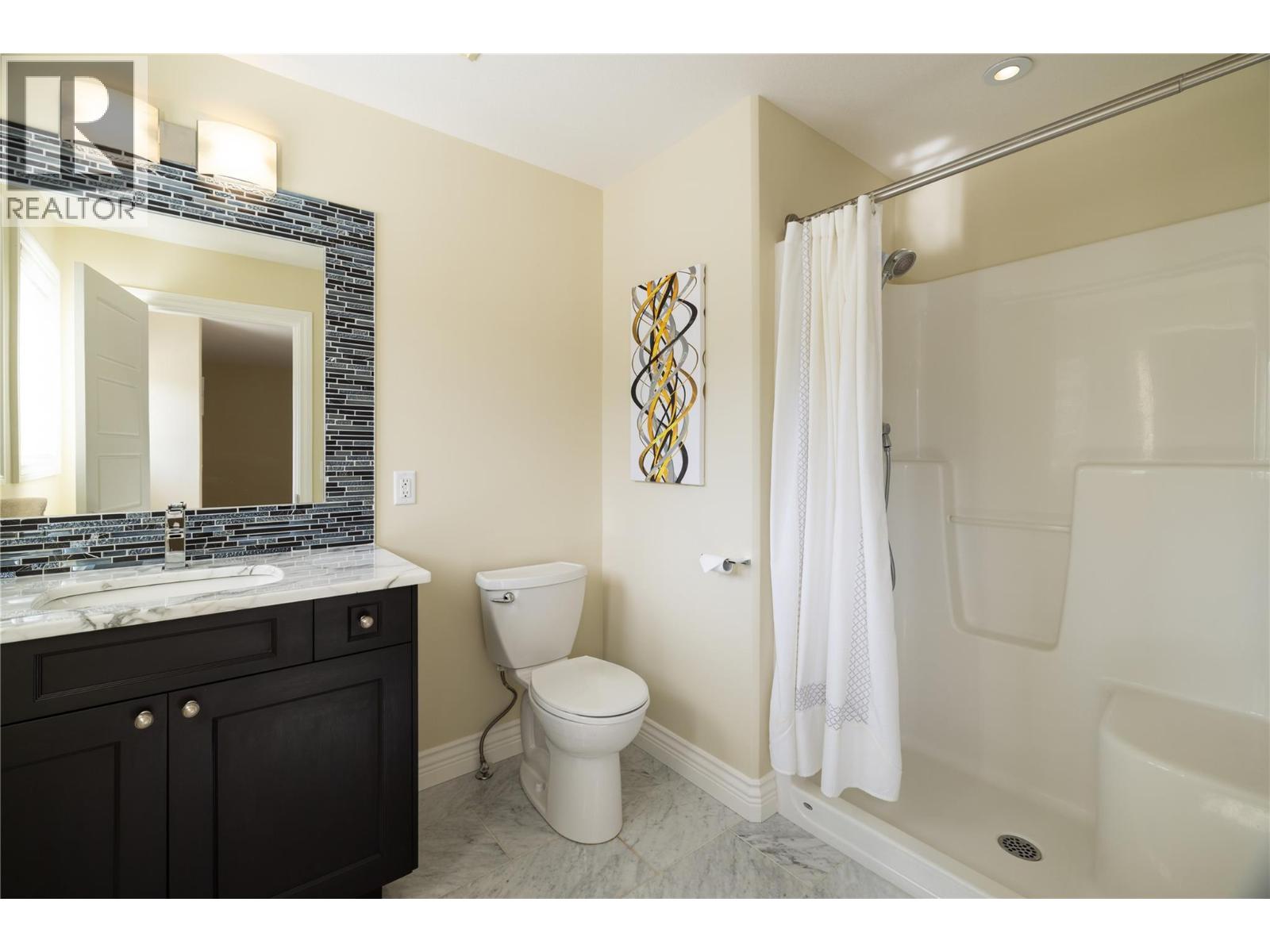  1010 Lamont Court, Kelowna