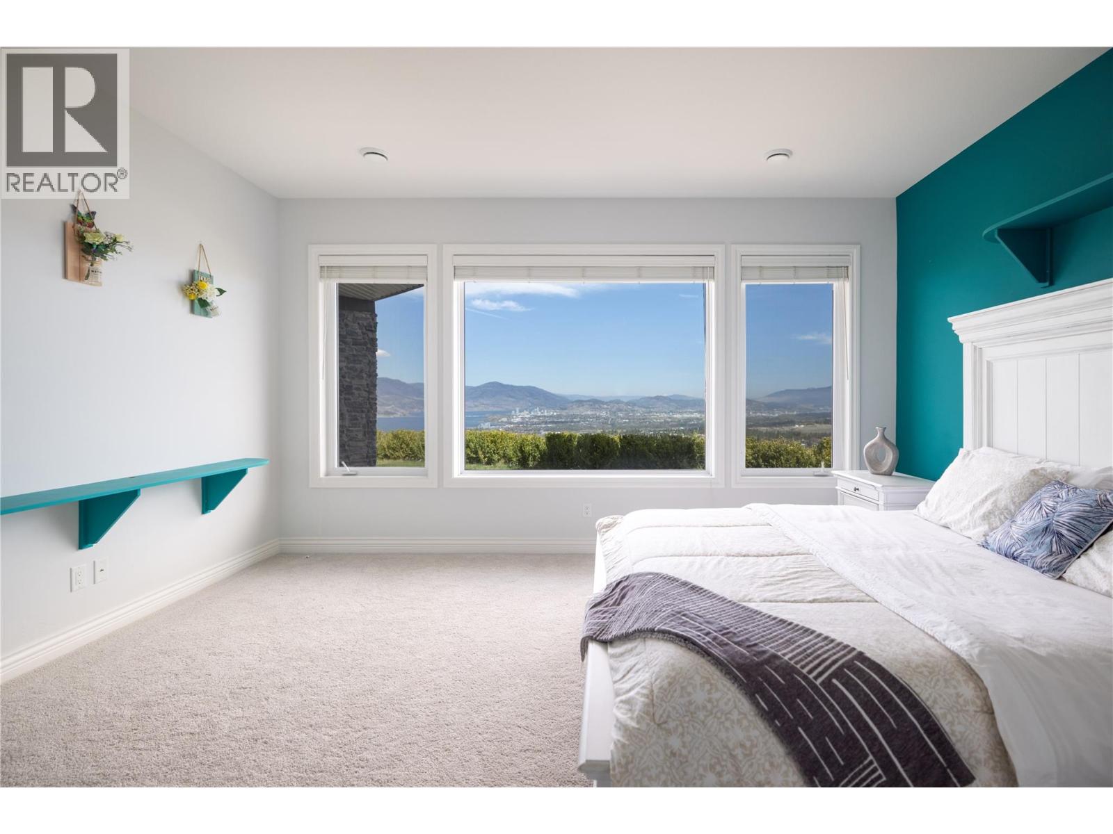  1010 Lamont Court, Kelowna