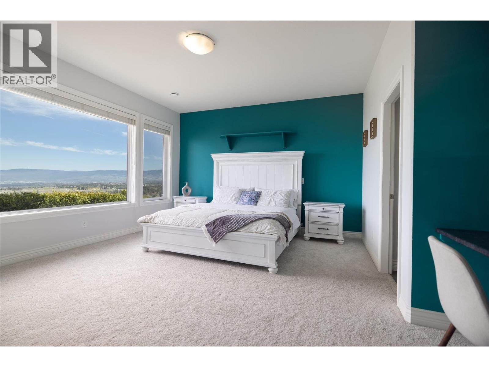  1010 Lamont Court, Kelowna