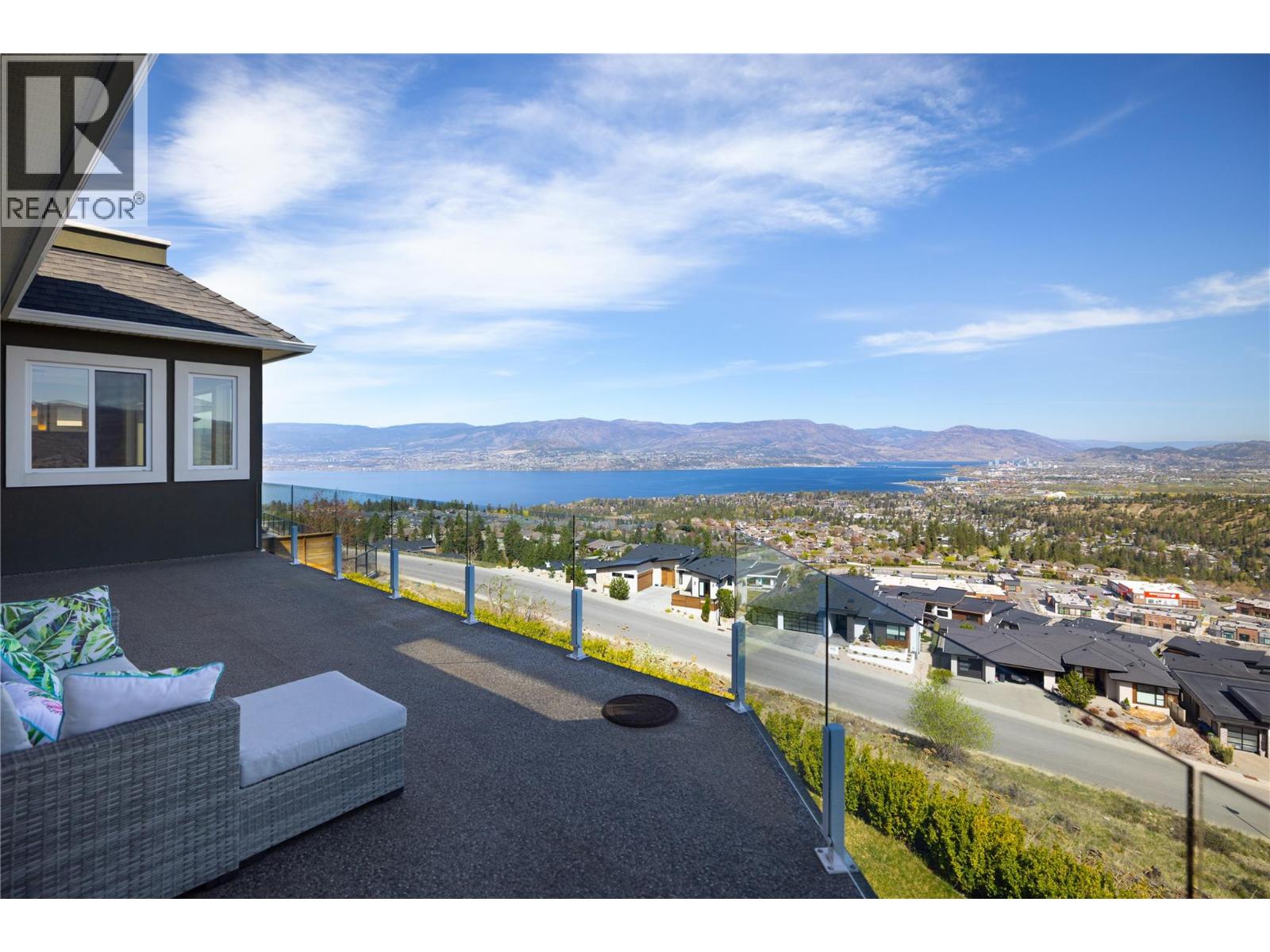  1010 Lamont Court, Kelowna