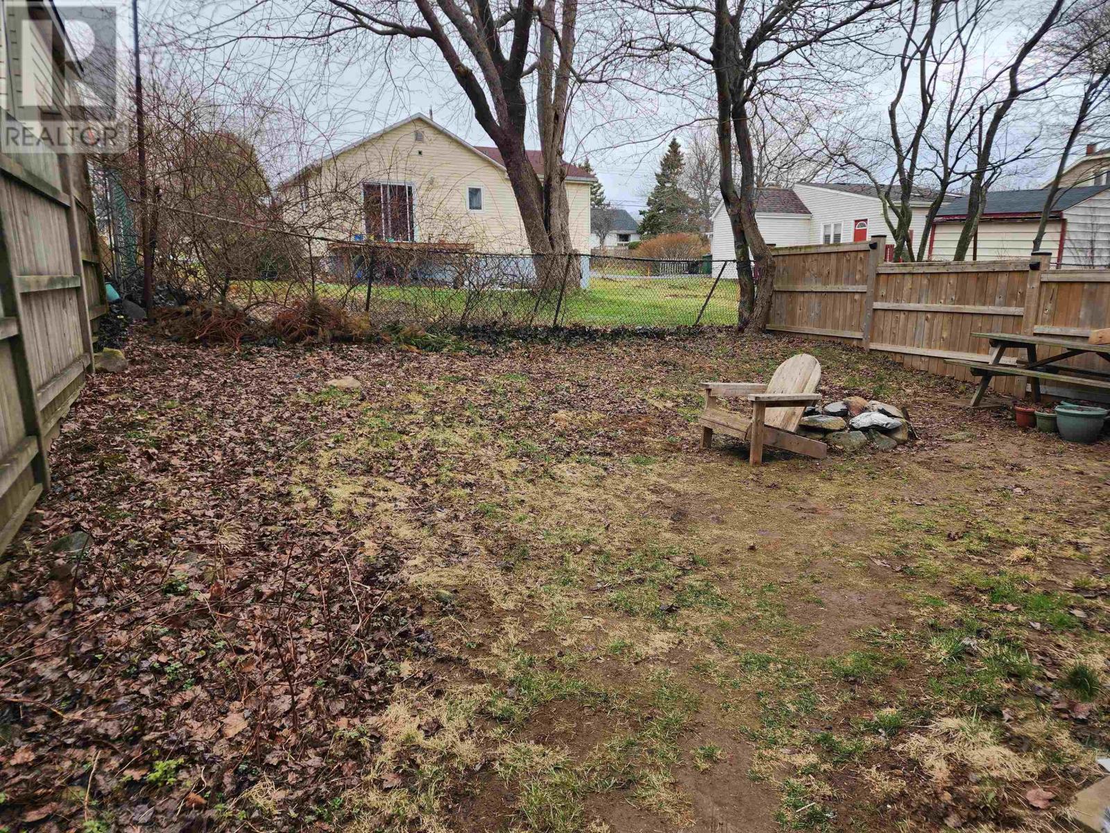 Property 18 of 32 of 391 389-393 Renfrew Street