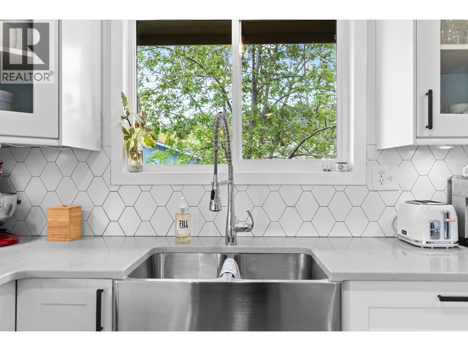 5317 Spalding Road, Vernon