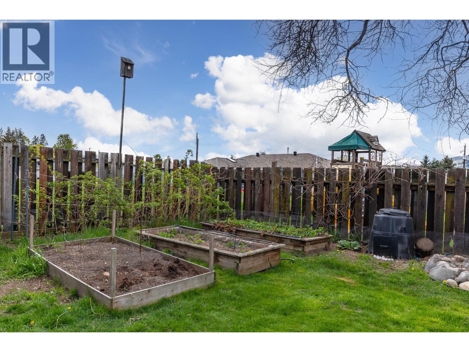 5317 Spalding Road, Vernon