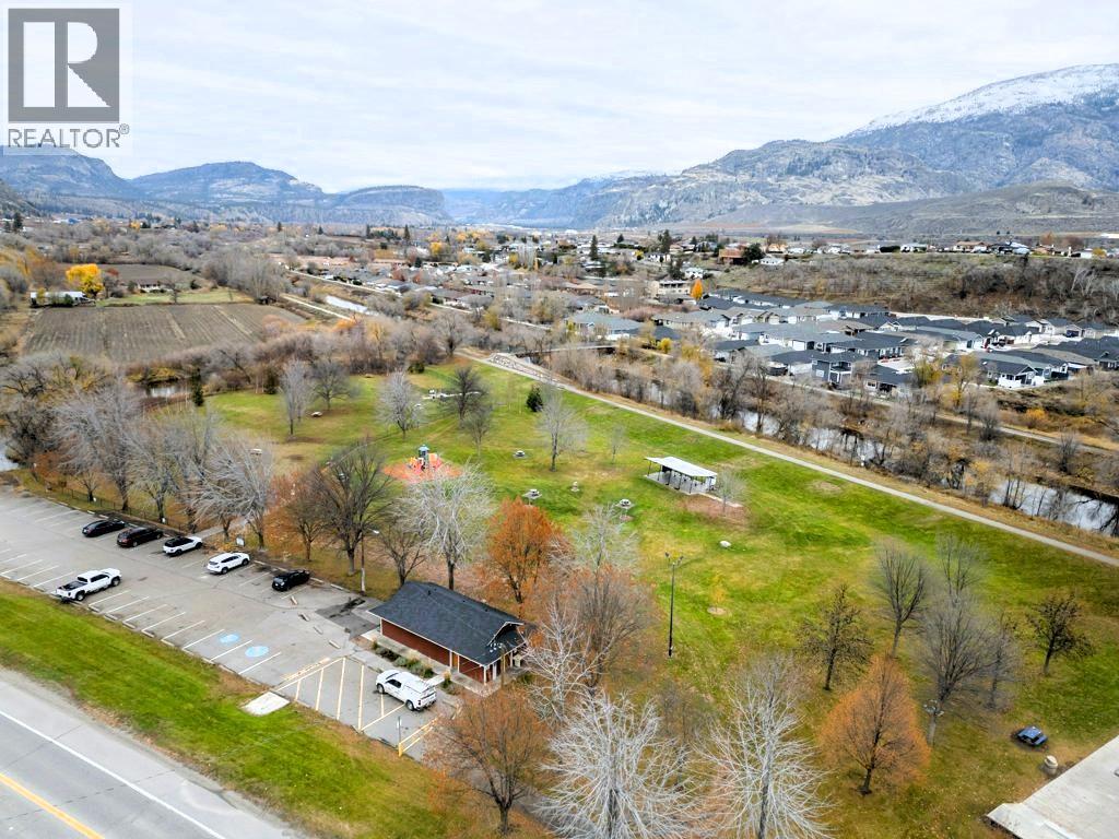  428 HILLCREST Avenue, Oliver