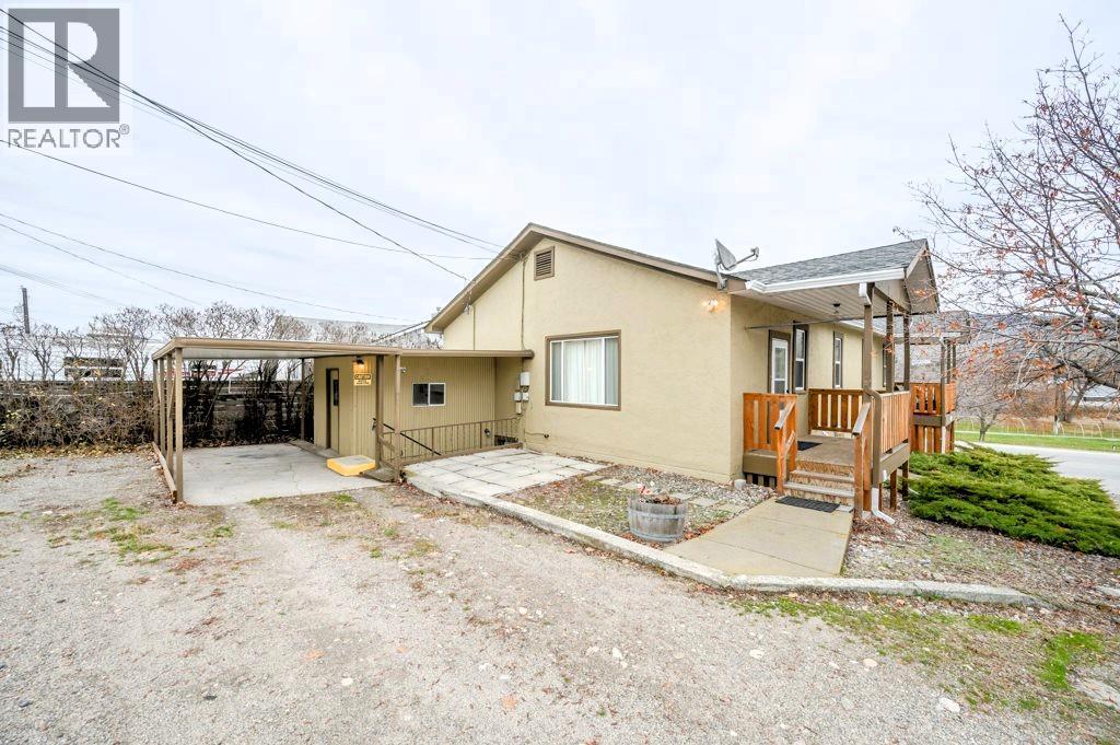  428 HILLCREST Avenue, Oliver