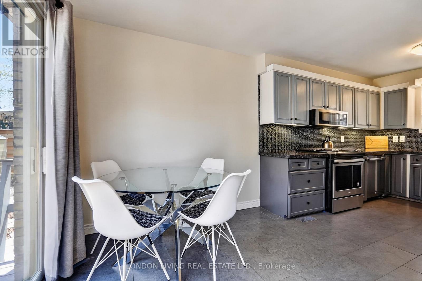 141 BRUCE STREET - 14