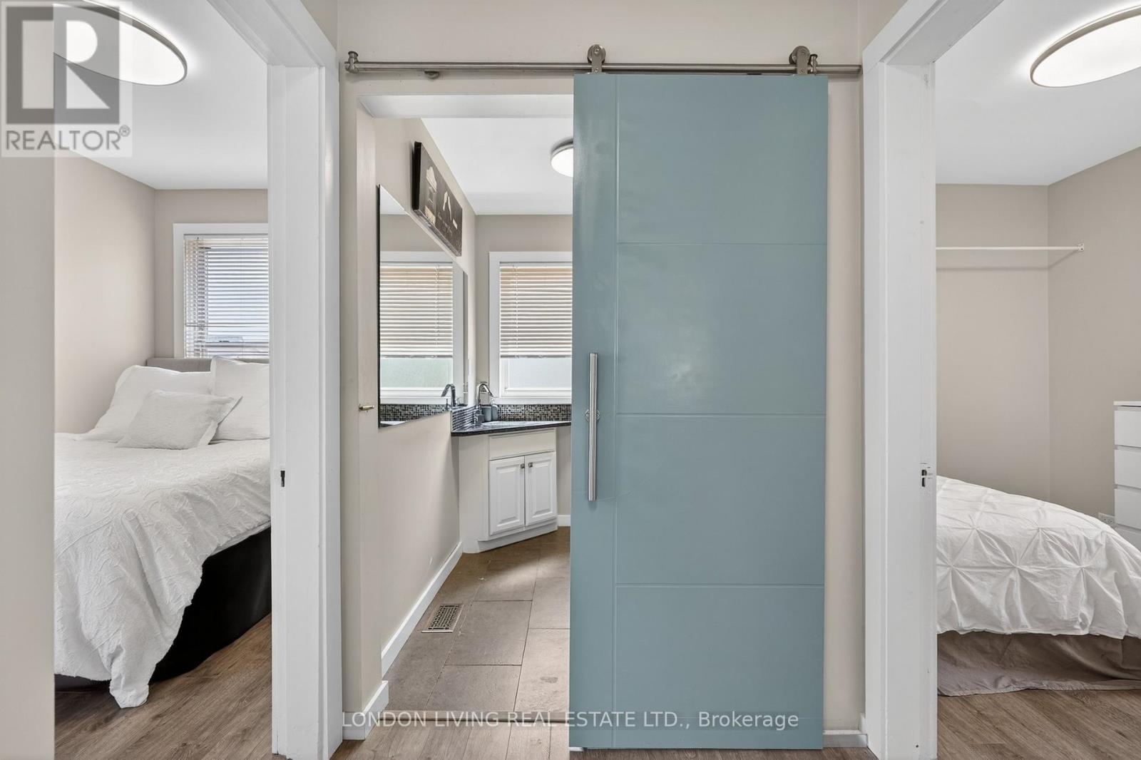 141 BRUCE STREET - 30
