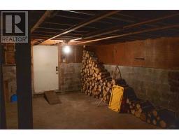 122-122A Coster Street thumbnail 19