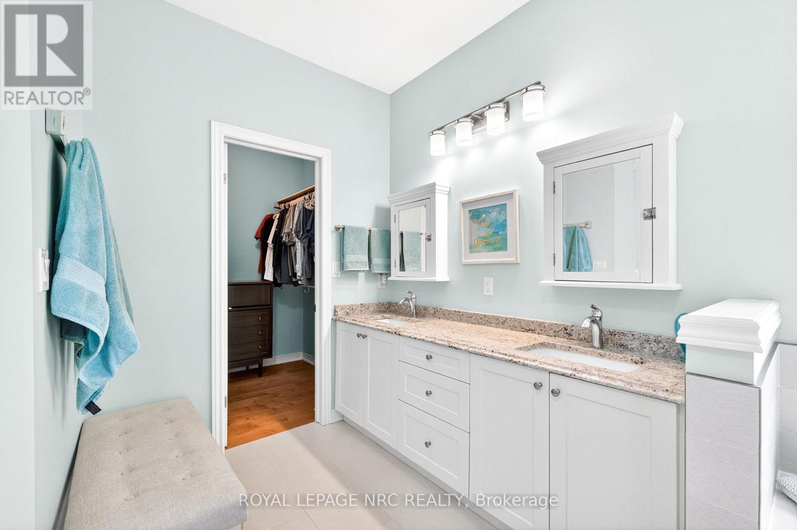 30 DRUMMOND CRESCENT - 22