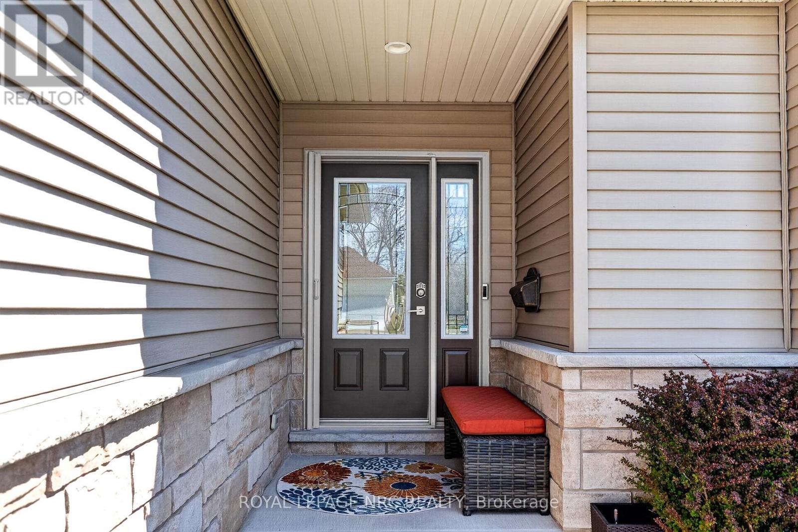 30 DRUMMOND CRESCENT - Image 2